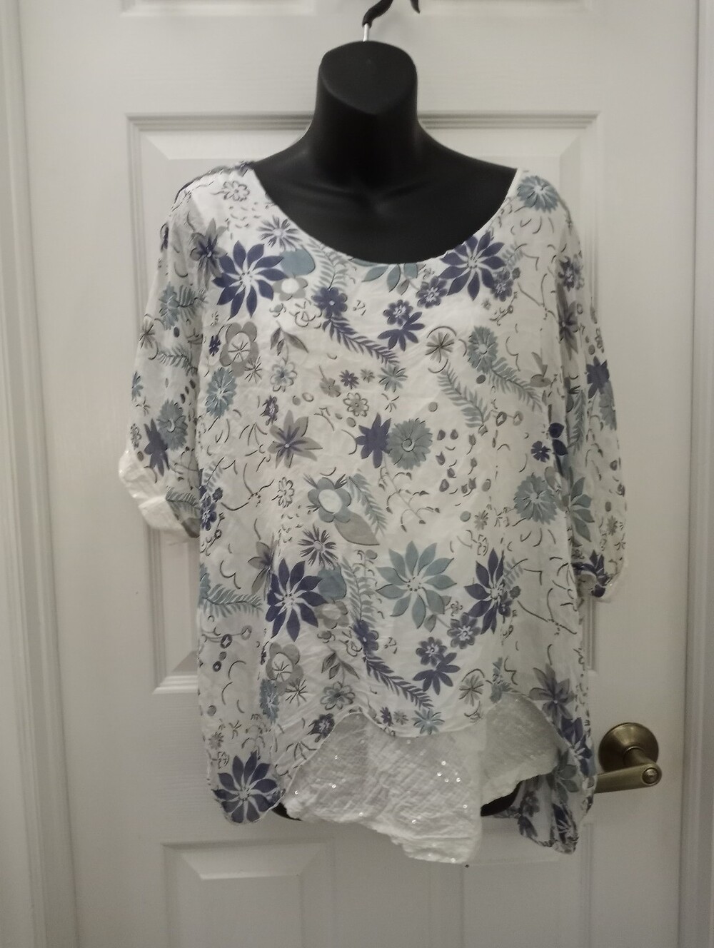 TENDENZE Italian Silk Blouse With Sequins